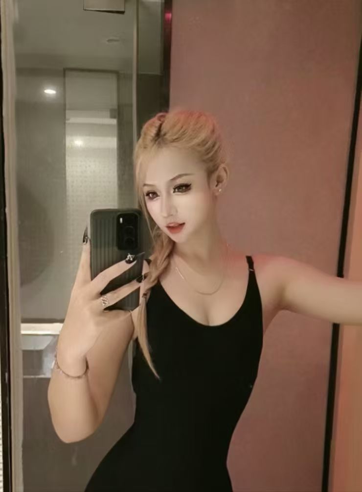 成都高端外围上门 外围上门形象展示二